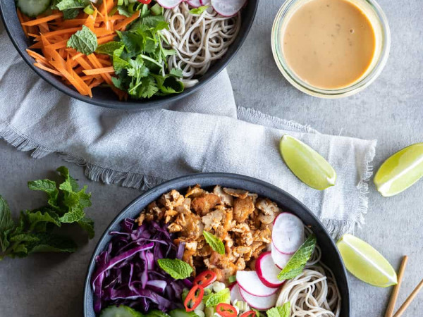 Noodle Bowl with Asian-Inspired Veggies