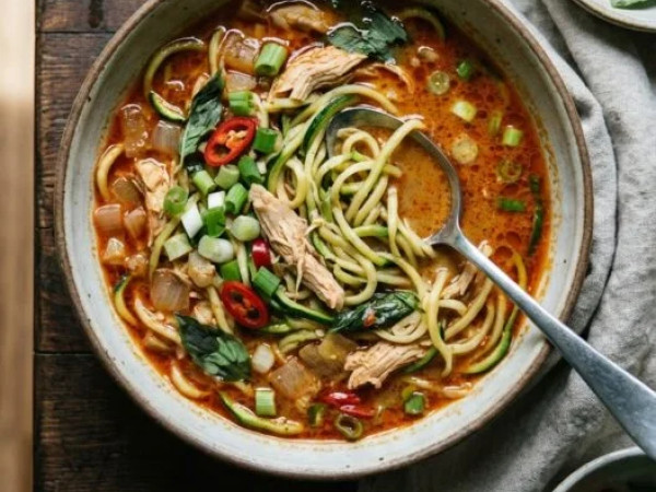 Curry-Spiced Zucchini Soup