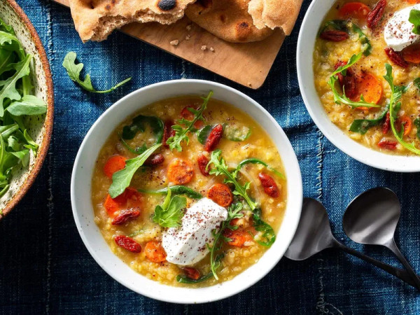Hearty Spicy Lentil and Veggie Soup