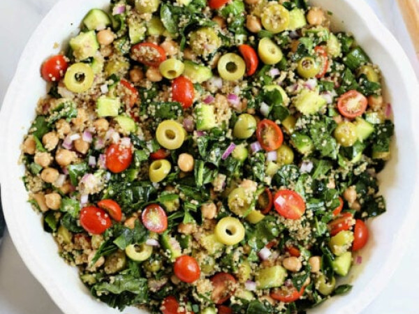 Quinoa Tossed with Mediterranean Goodness