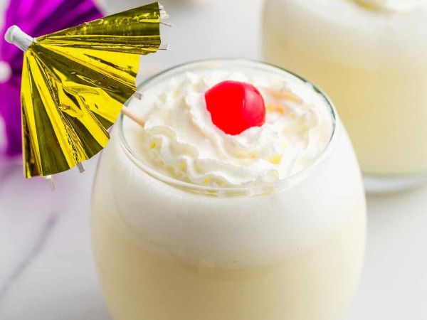 Alcohol-Free Pina Colada Protein Blend