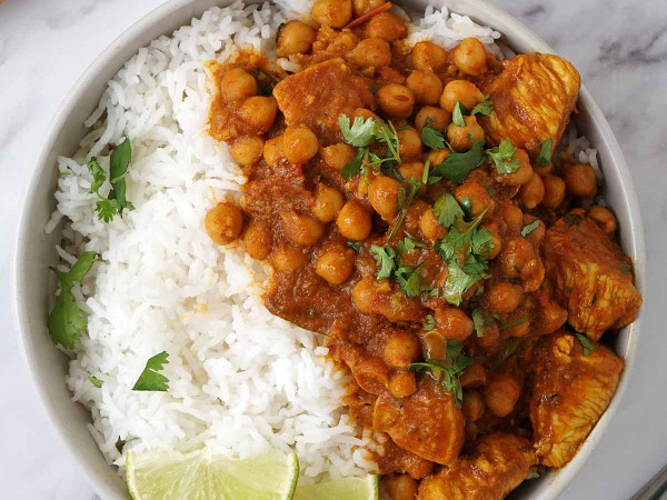 Slow-Cooked Boneless Chicken Breast with Chickpeas and Tomato Coconut Sauce