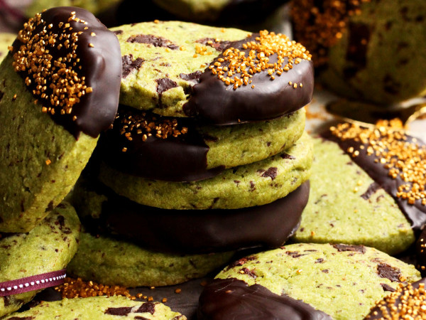 Gluten-Free Cookies with Green Tea and Lemon