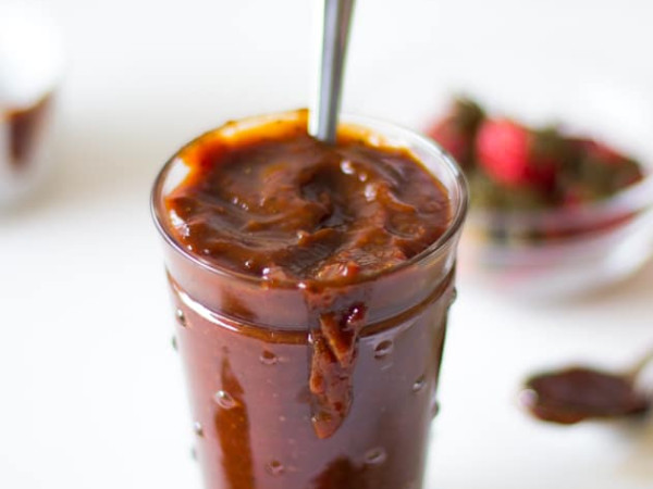 Heat-infused Strawberry Barbecue Sauce