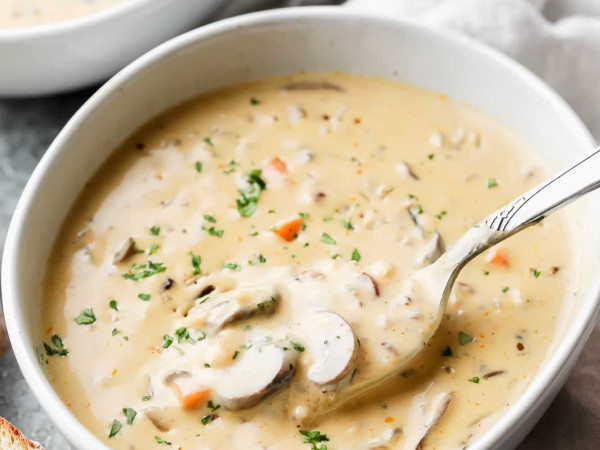 Vegan Soup with Creamy Mushrooms and Farro