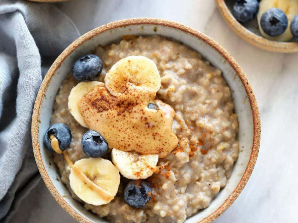Creamy Steel-Cut Oats Made in the Slow Cooker