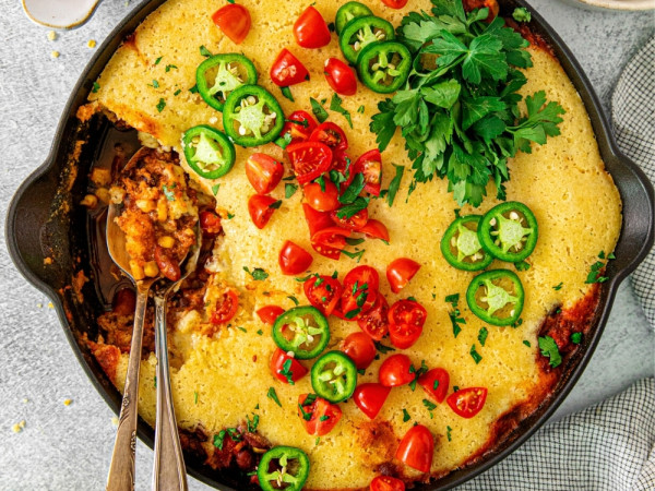Rustic Cast Iron Cornbread from the Campfire