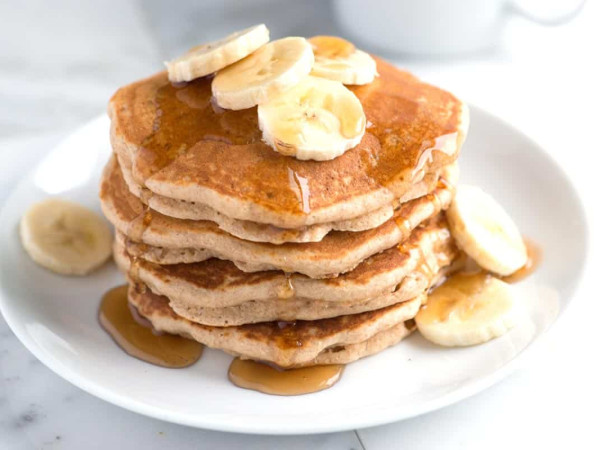 Whole Wheat Pancakes with Reduced Cholesterol