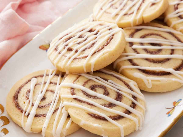 Cinnamon Roll Cookie Cut-Outs