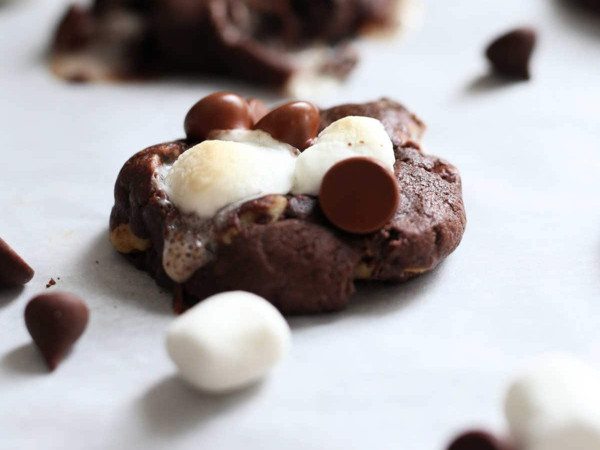 Rocky Road-Inspired Marshmallow Cookies
