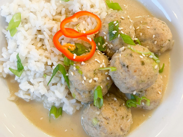 Green Curry Meatballs Thai-Style
