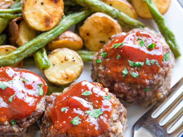 Convenient Meatloaf Muffins You Can Make Ahead